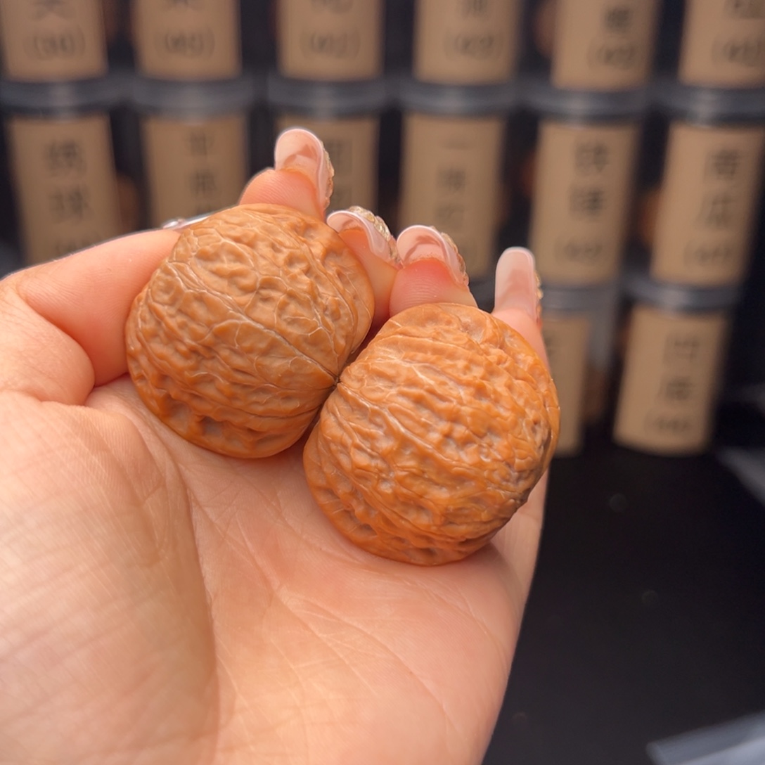 z***l吊坠文玩核桃铁锤