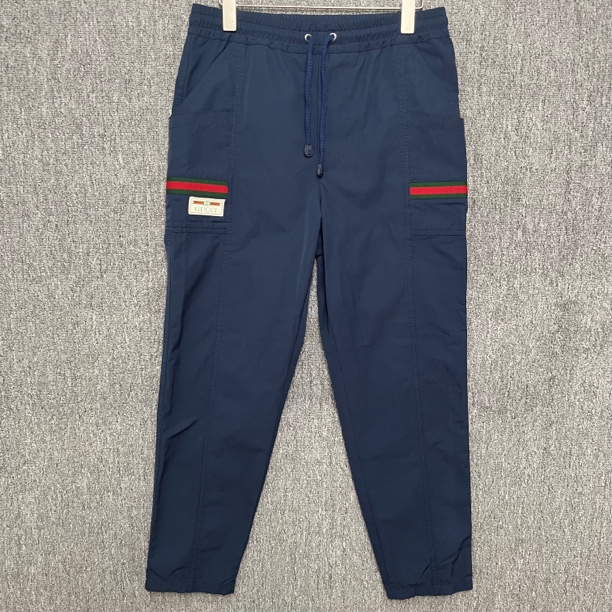 99新 GUCCI/古驰 Gucci 贴标刺绣纯色抽绳卫裤/44码/99新/12634