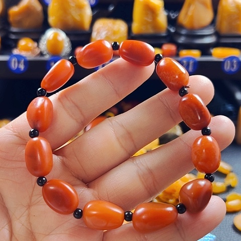 田黄石冬**凉红田石原石手串