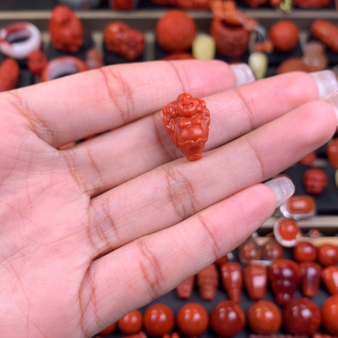 南红玛瑙未镶嵌弥勒佛三通12+