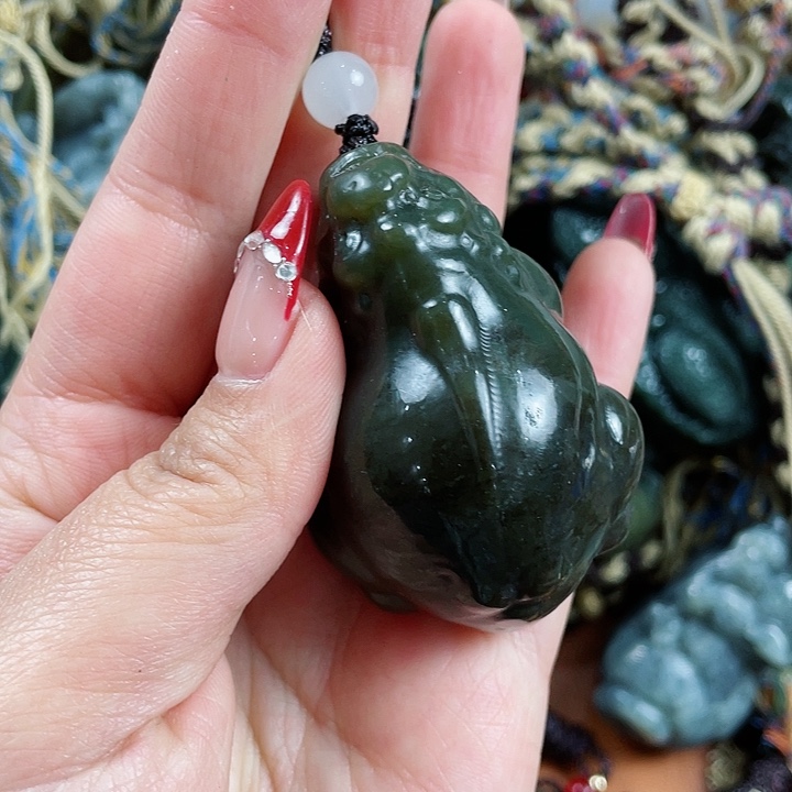 和田玉挂件未镶嵌