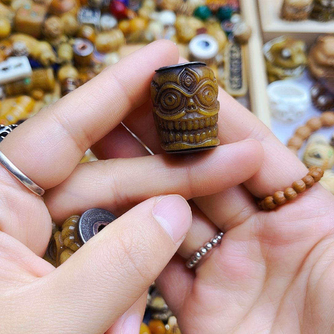 其他驼骨手工打磨配饰