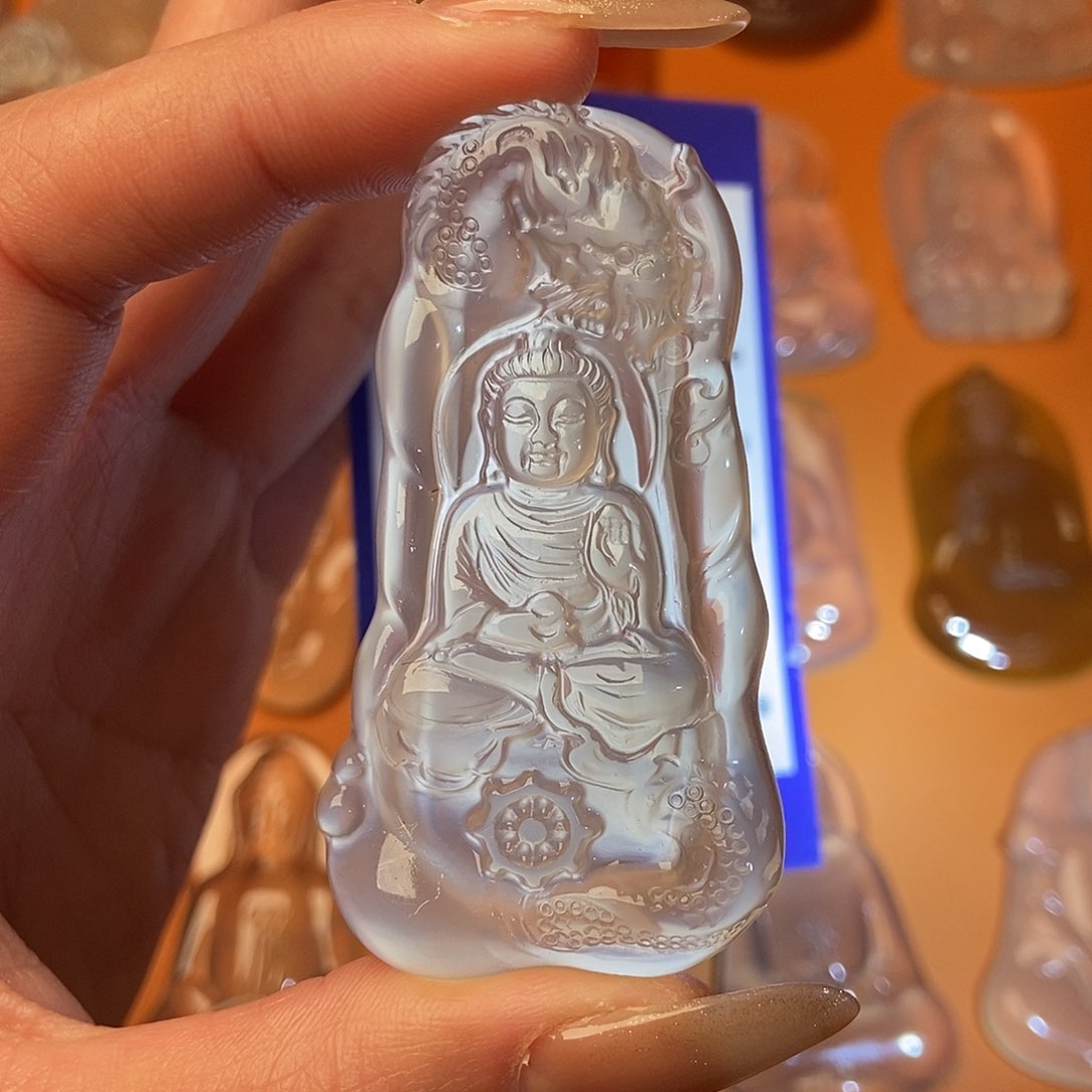 玛瑙/玉髓颈饰未镶嵌