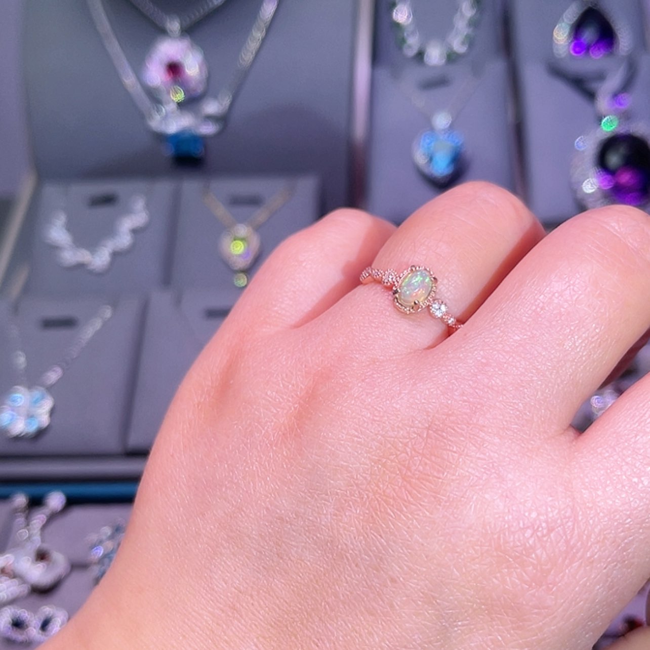 【闪购商品】欧泊戒指银S925镶嵌戒指