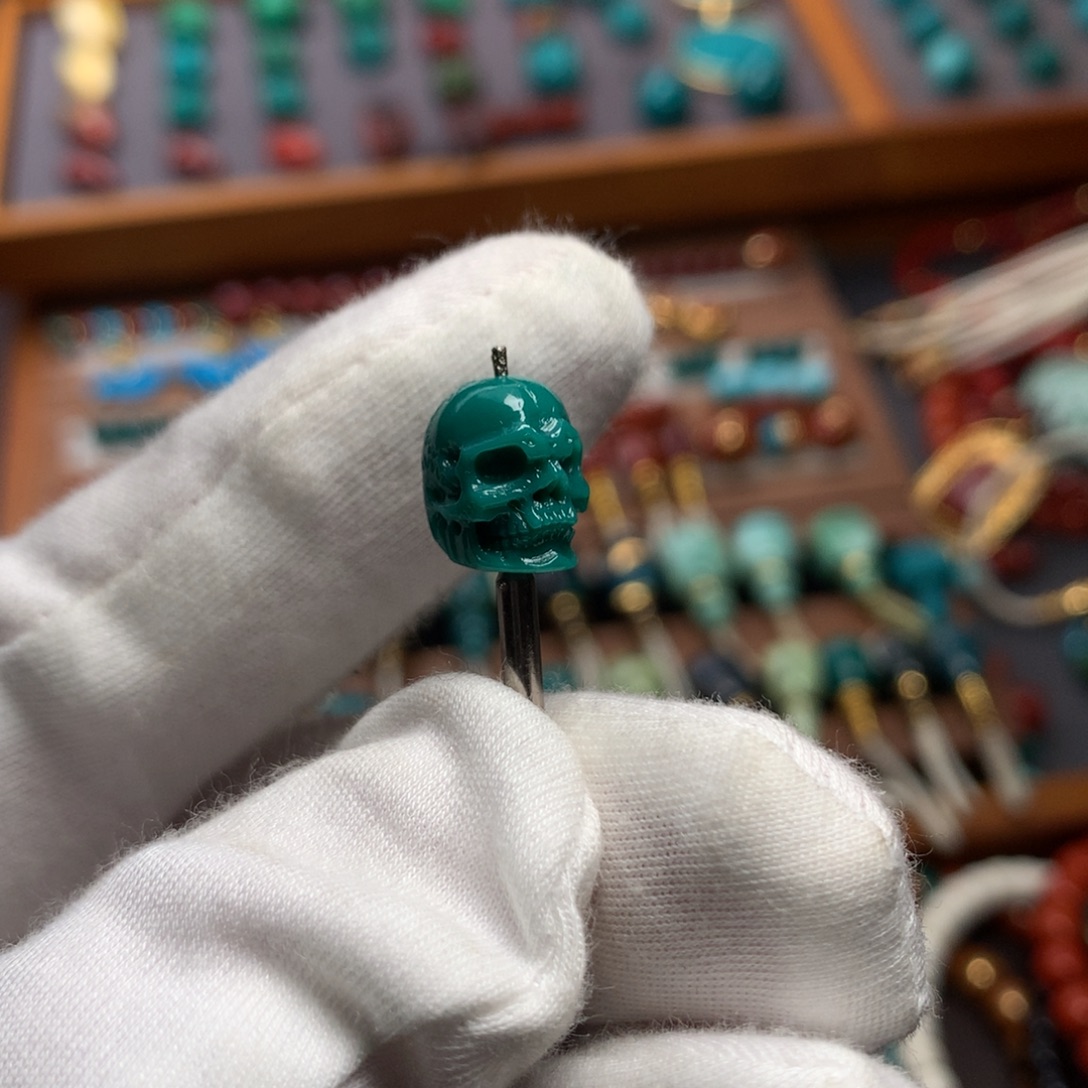 绿松石未镶嵌骷髅