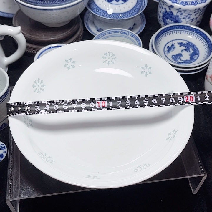 碗素玲珑雕塑雪花八寸盘