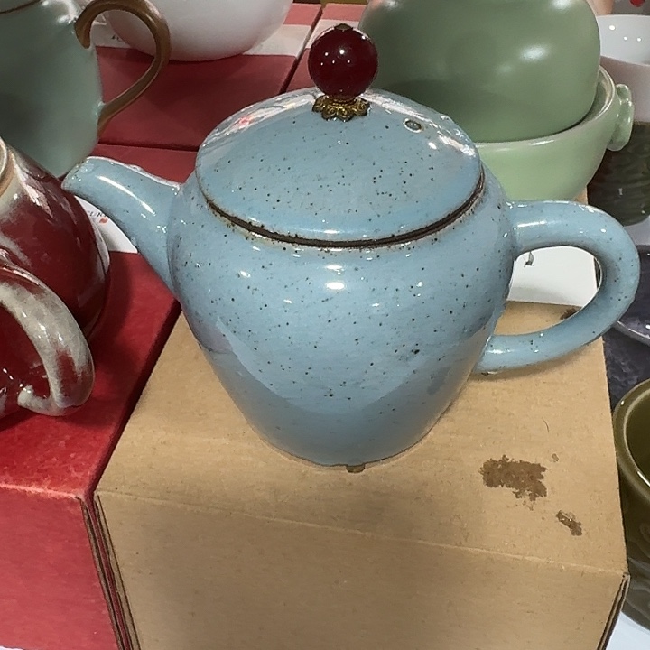 一***主人杯一个，瓷。。主人