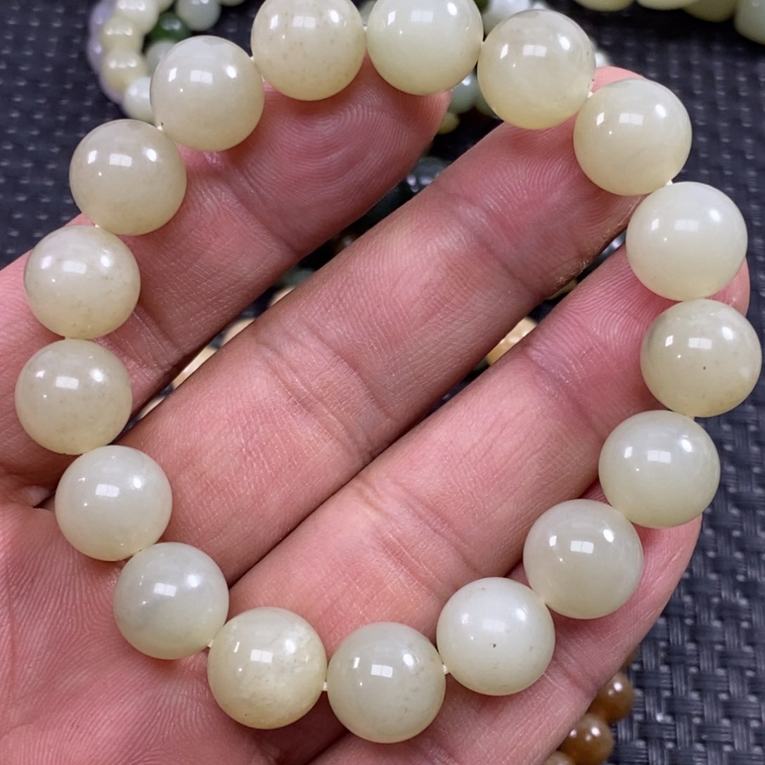 和田玉手链未镶嵌