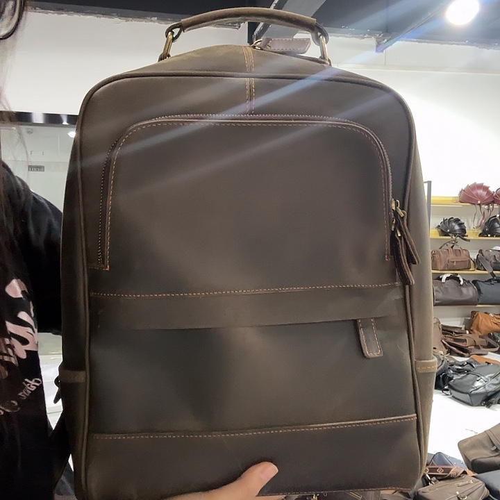 I***a小牛皮（革）牛皮（革）头层牛皮149