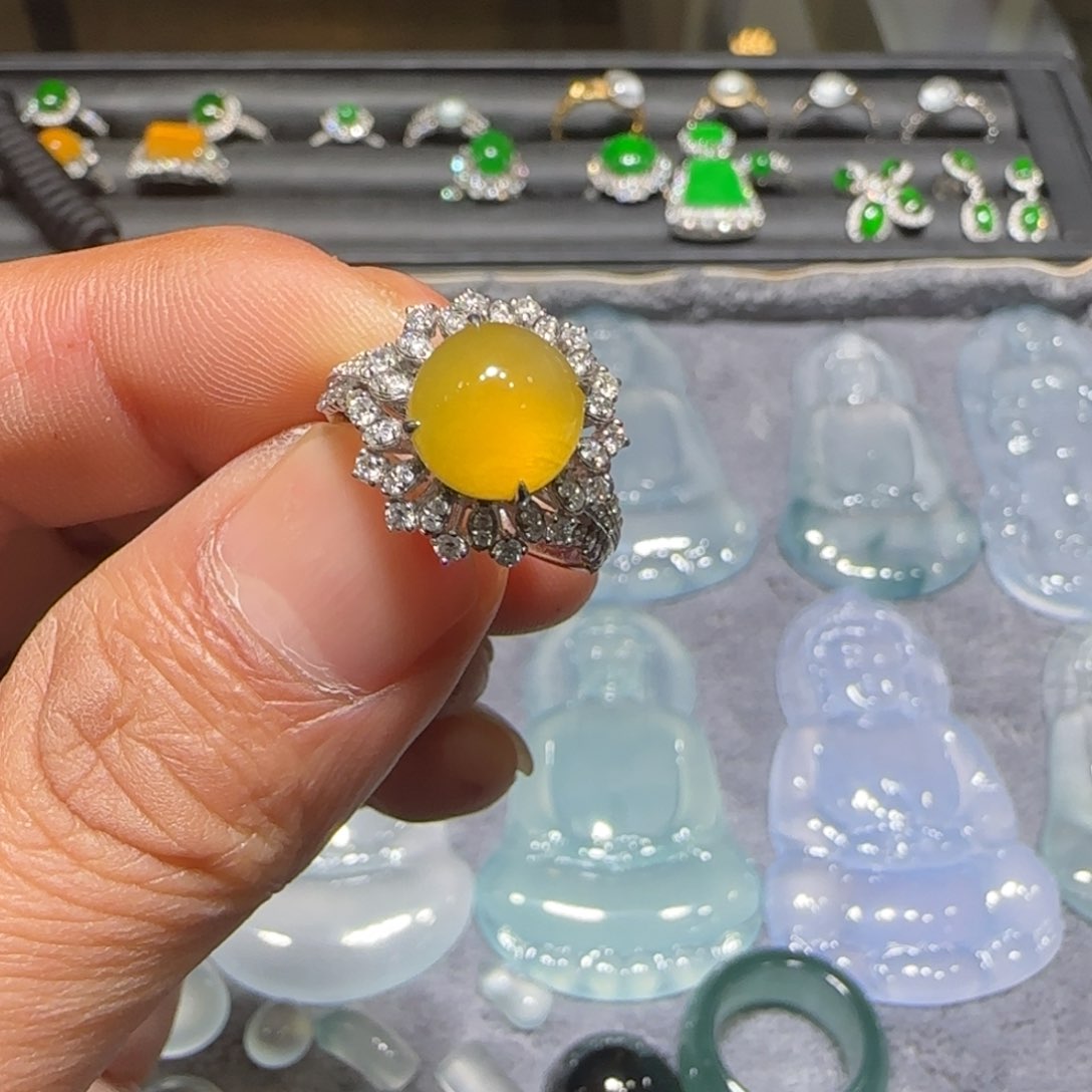 翡翠颈饰18K金镶嵌天然