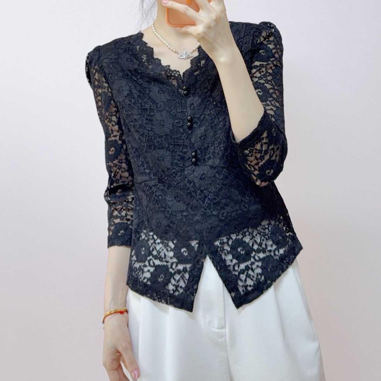 893时尚气质蕾丝设计精致收腰显瘦V领小衫6893/GP