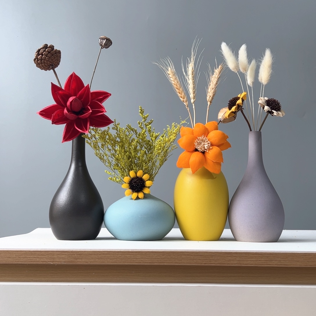 瓶花瓶带花高度20-30厘米左右