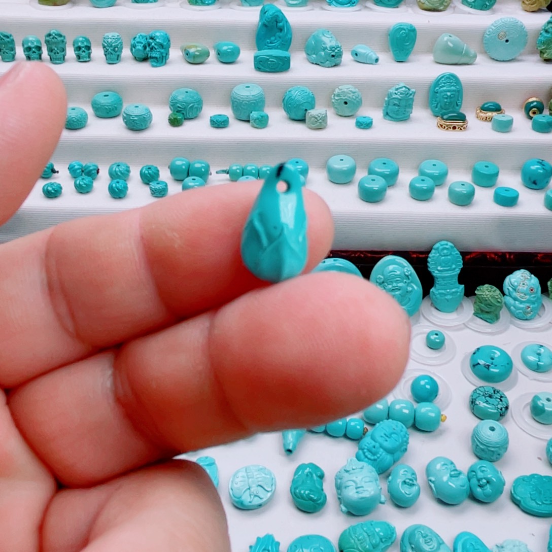 鲲***鲲绿松石未镶嵌吊坠(不含链)