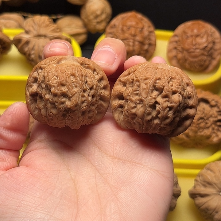 H***o吊坠文玩核桃学麒麟