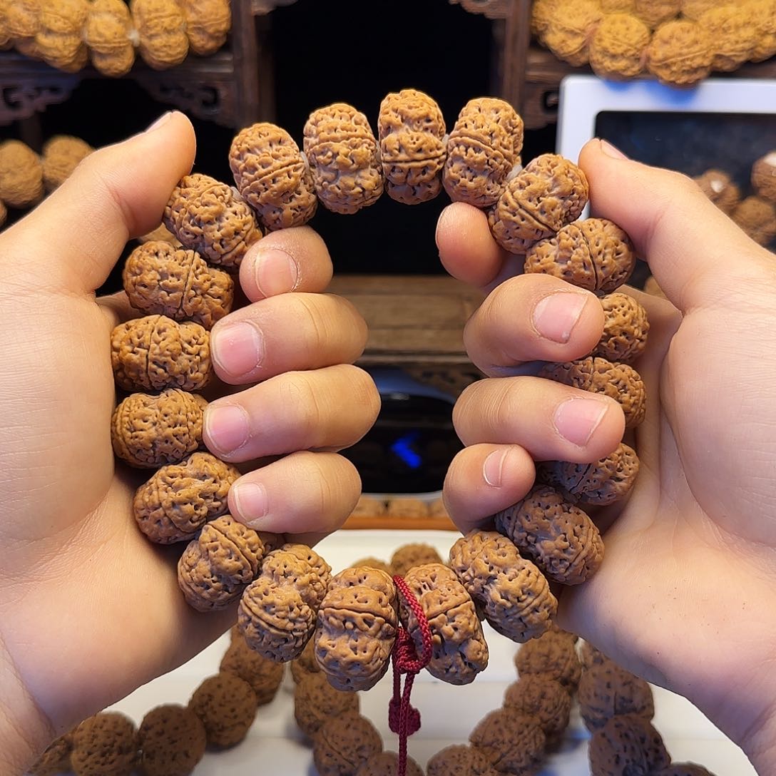 金刚菩提手串蒸**?27夹板