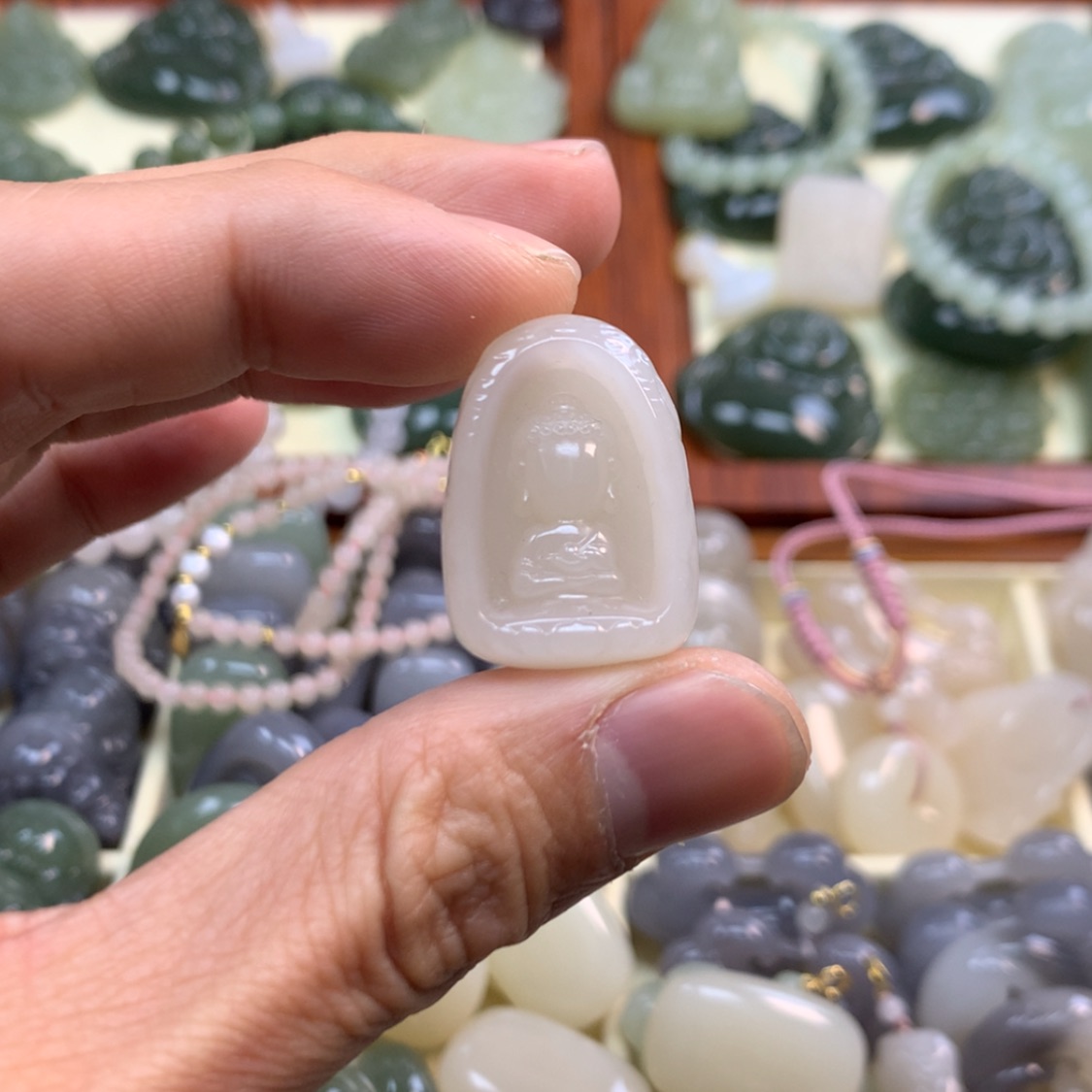 【闪购商品】和田玉颈饰未镶嵌一*苗