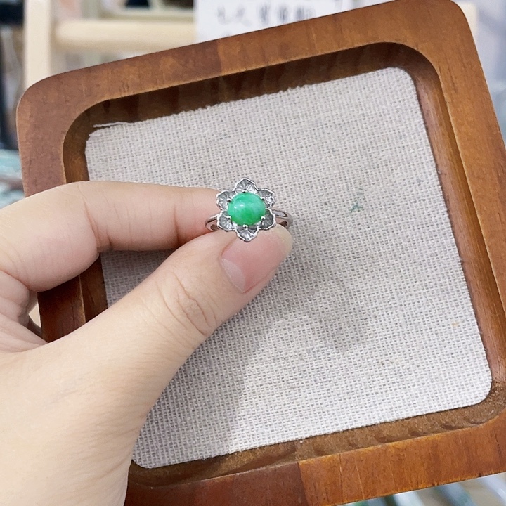 翡翠未镶嵌颈饰天然翡翠Ａ货