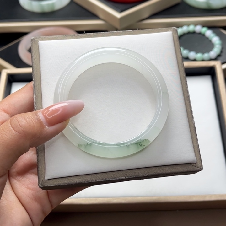 石英质玉手镯未镶嵌愛*霆