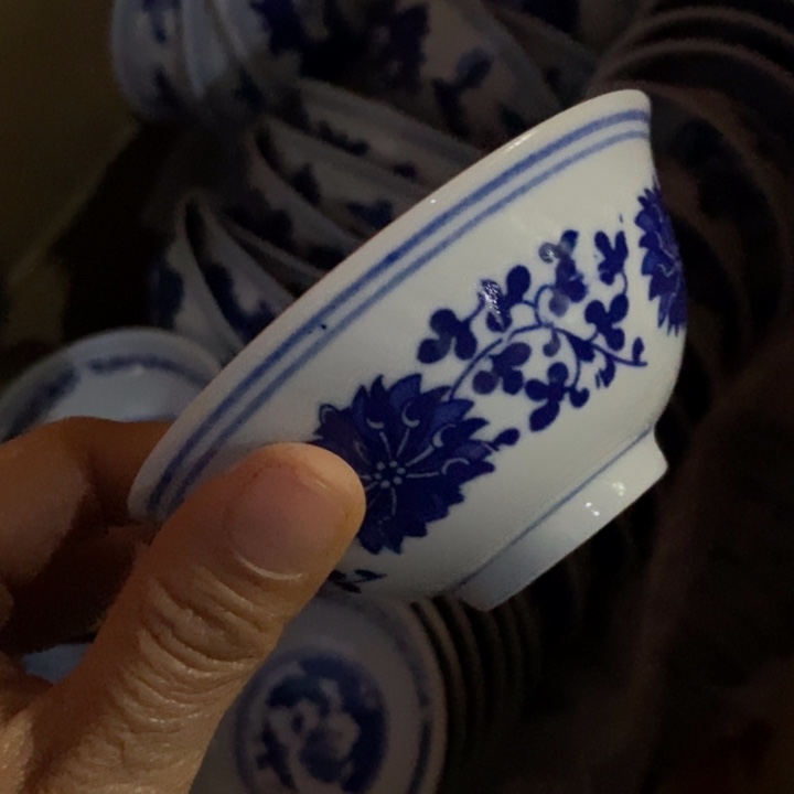 摆件陶瓷3.5寸青花缠枝莲茶碗