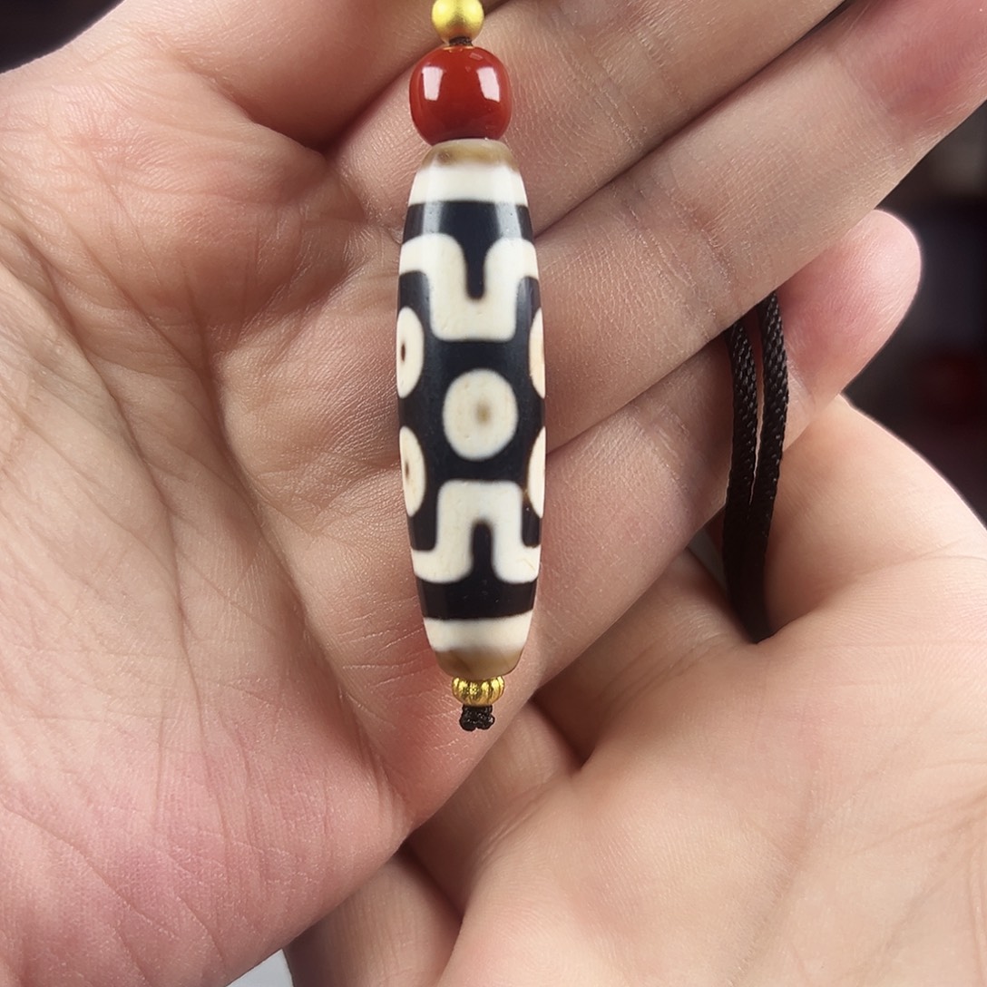 玛瑙/玉髓合金颈饰行运