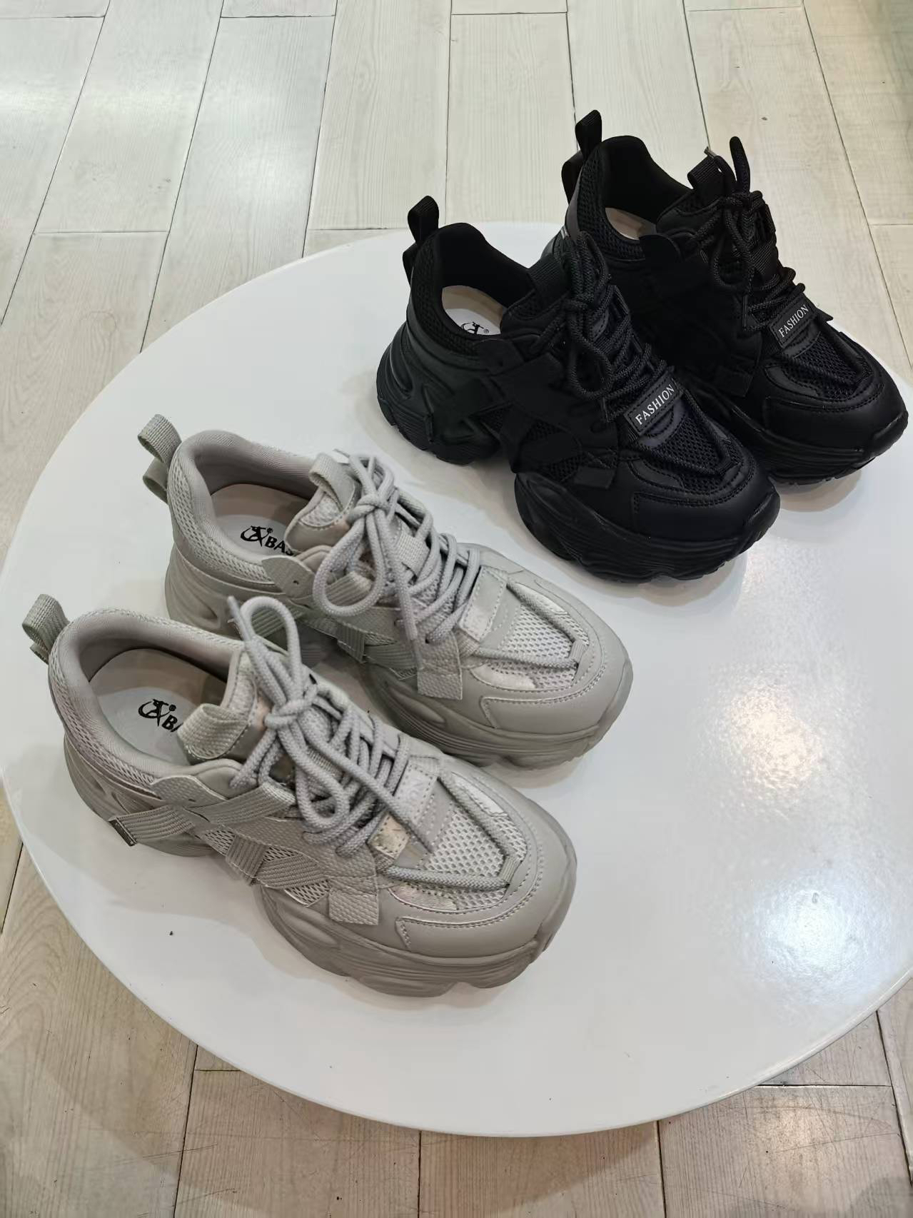 轻职风老爹鞋秋季杏头时尚休闲鞋厚底ins休闲鞋时尚