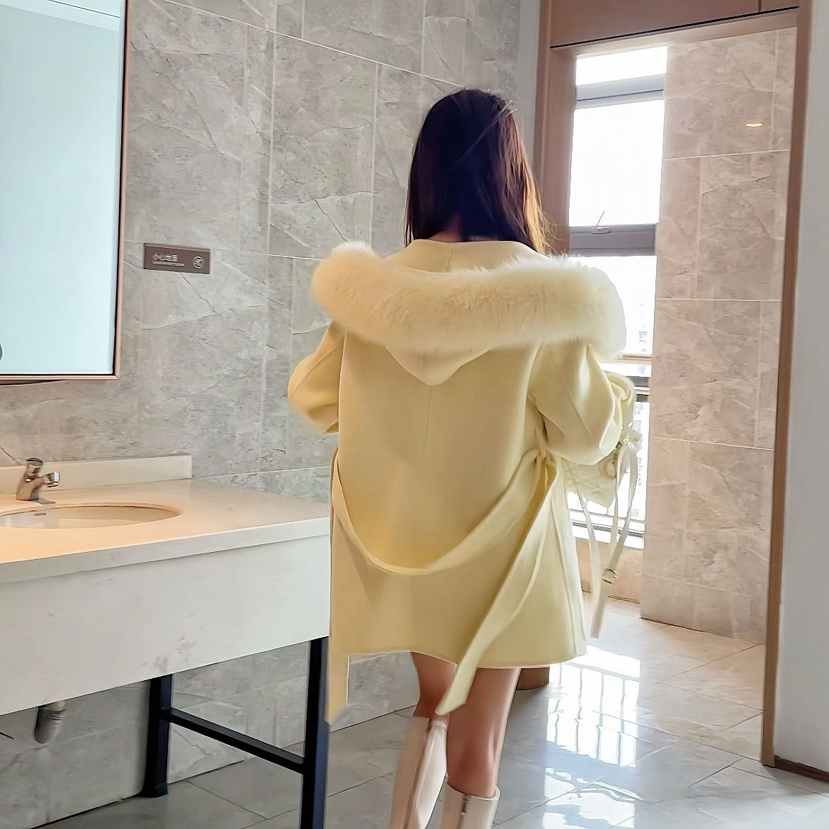 中长款连帽双面呢高级感冬季大衣