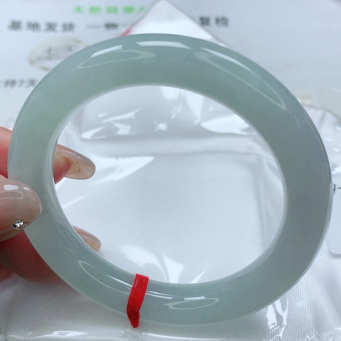 【闪购商品】翡翠手镯未镶嵌缅甸天然A货翡翠