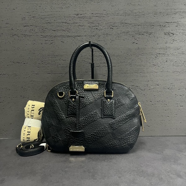 95新/博柏利/市场价11500/包包/250215RN0034