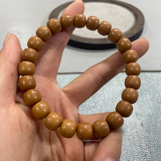 A428精工猴头卡1.0单圈手串