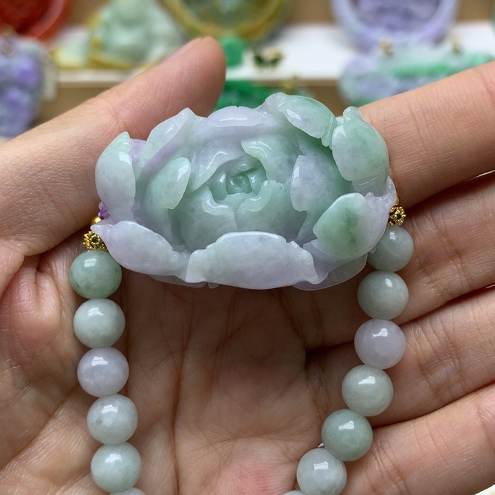 颈饰未镶嵌翡翠翡翠