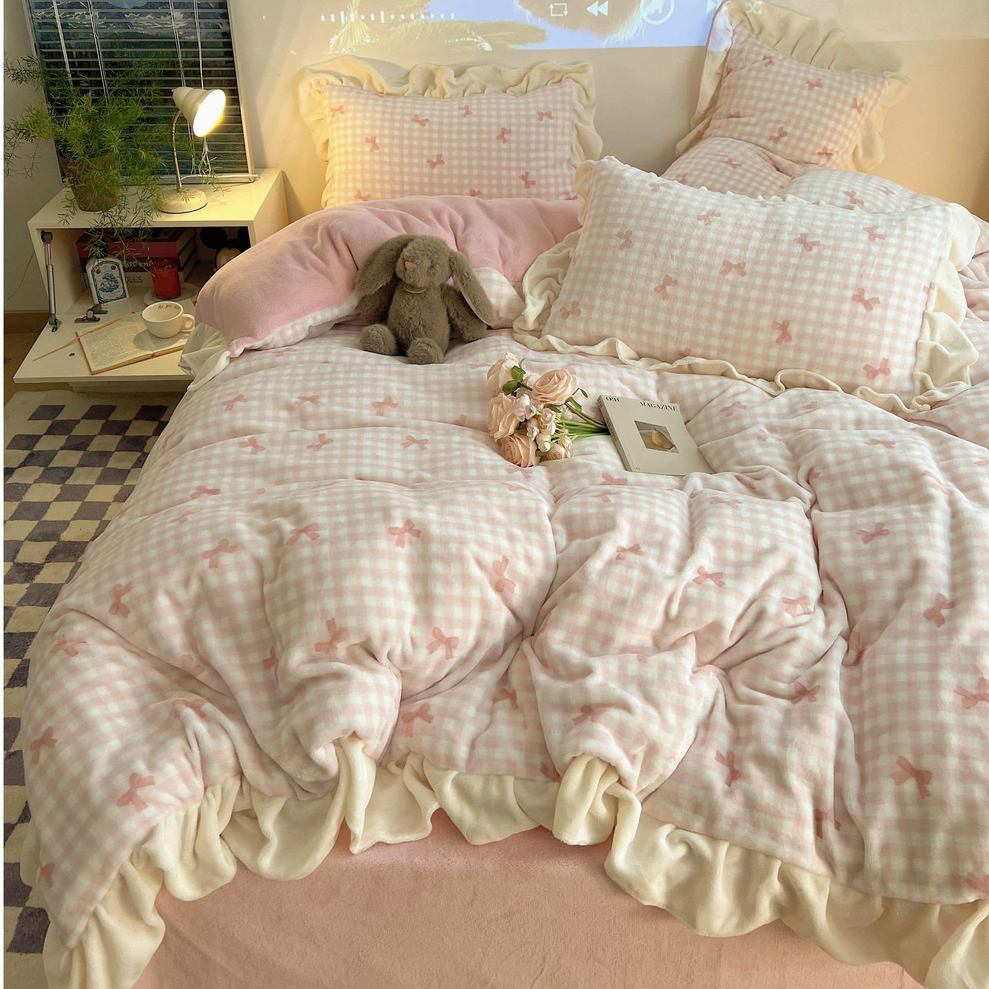 小玲子 花边奶油蝴蝶结粉 冬季加厚牛奶绒套件 花边印染 小清新款