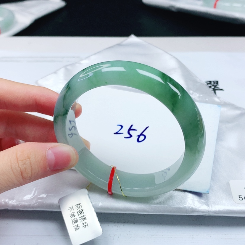 【闪购商品】翡翠手镯未镶嵌缅甸天然a货手镯54+