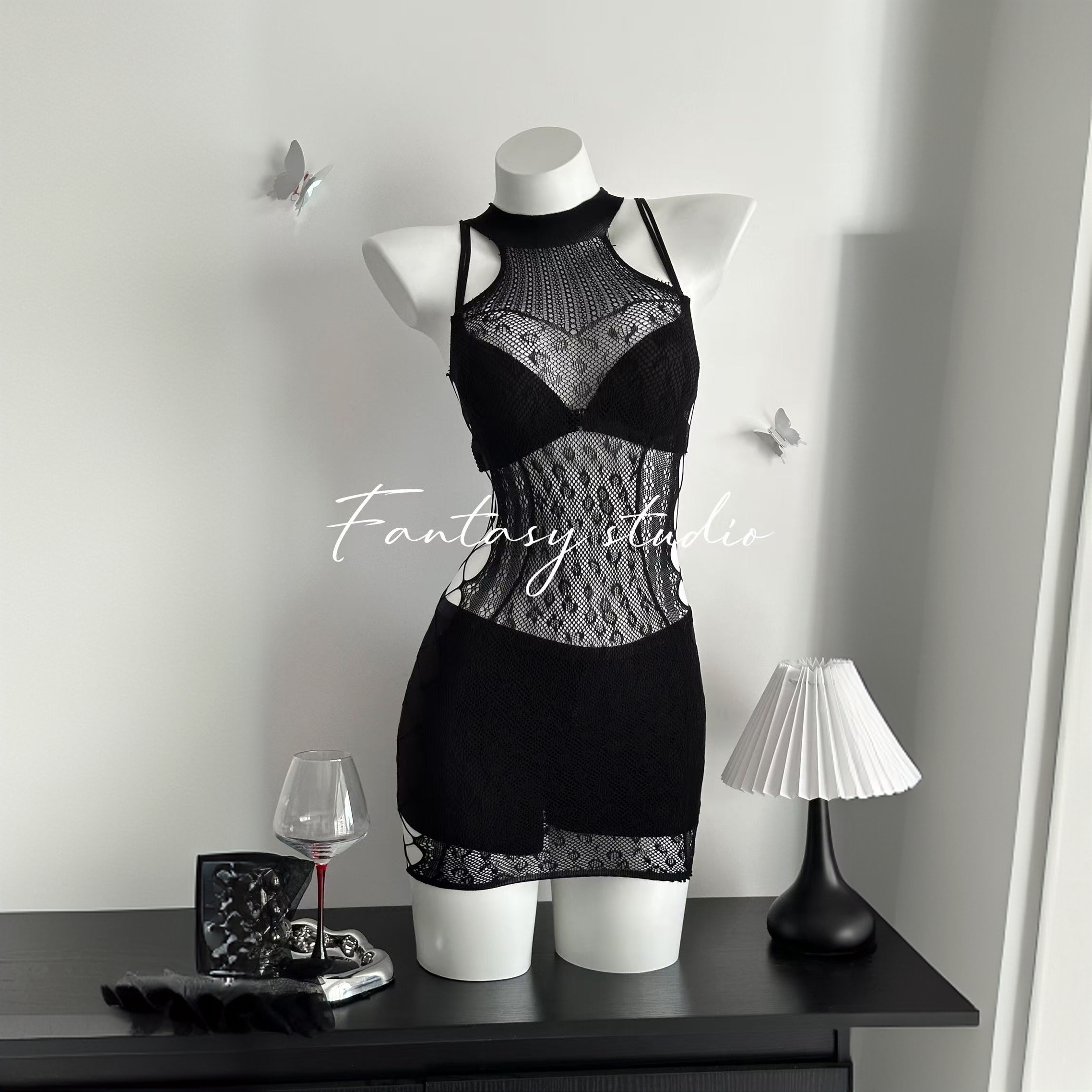 黑色弹力大睡裙挂脖显瘦性感镂空修身欧美女士夏季网红连体