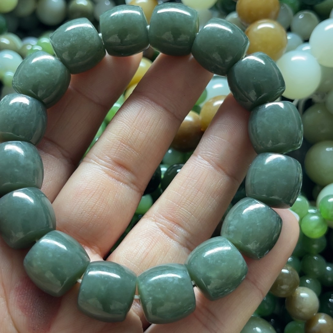 和田玉手链未镶嵌