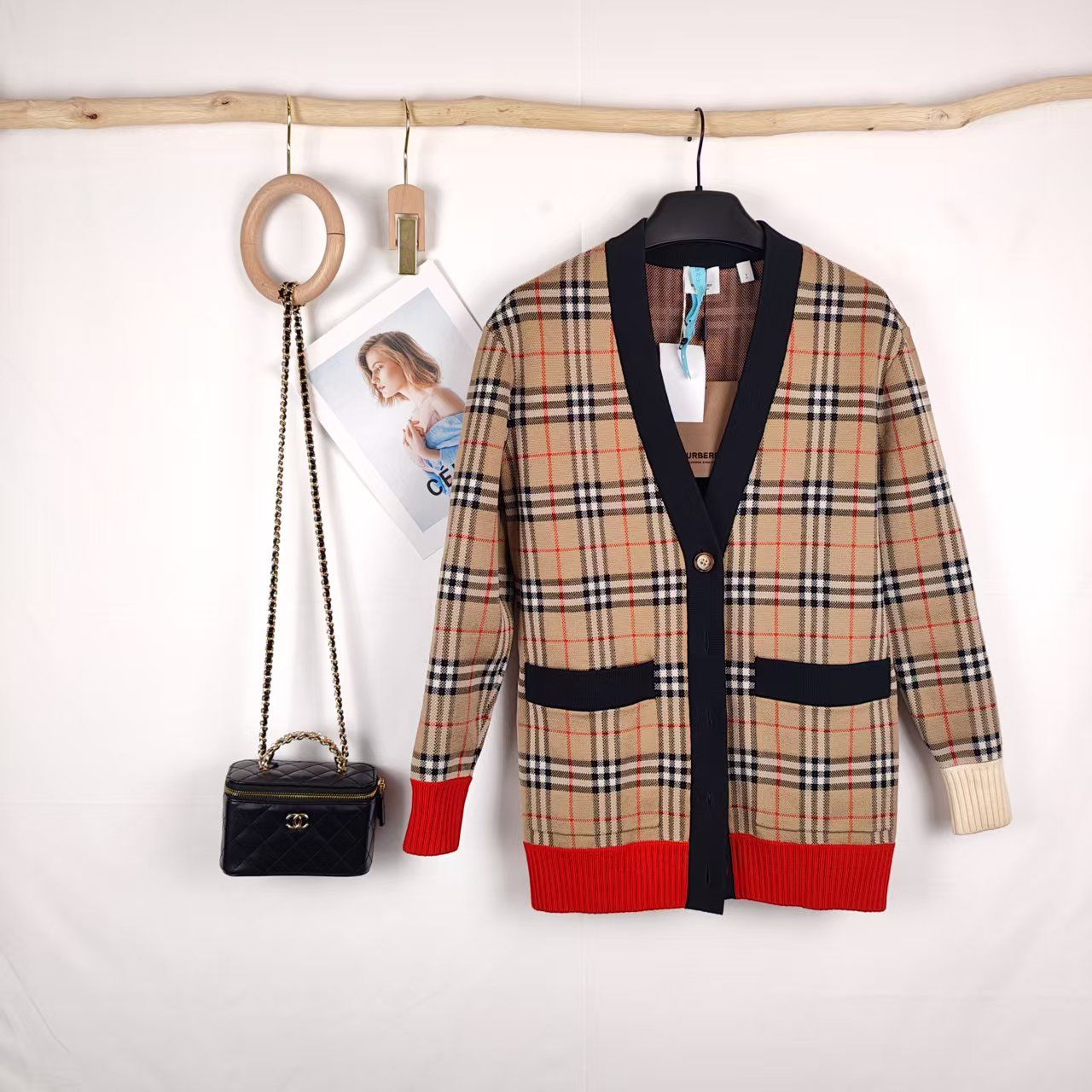 99新 BURBERRY/博柏利 海囤K/巴宝莉/上衣/s码/css26768