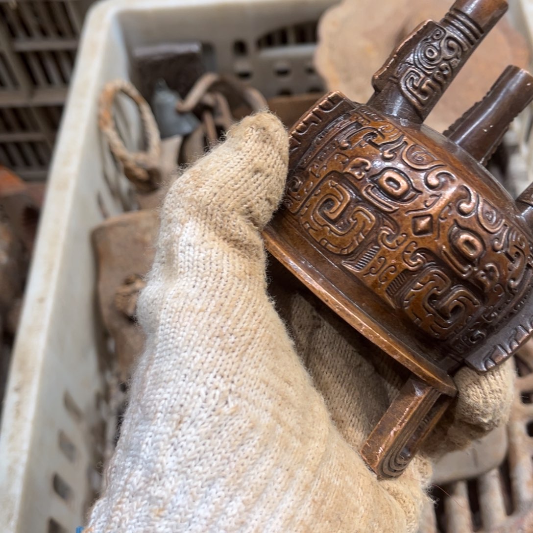 阿***东一物一图，工艺品。