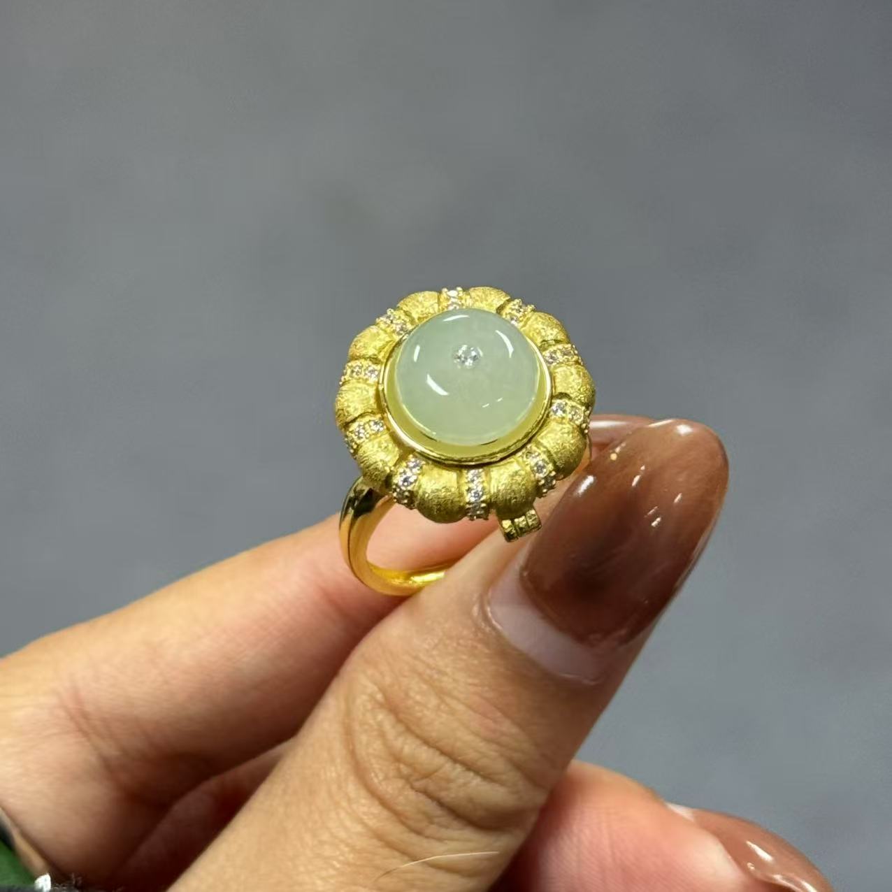 【東楠珠宝】天然缅甸翡翠A货向日葵戒指