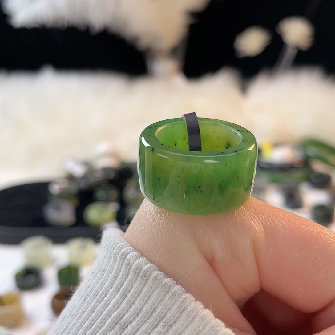 和田玉未镶嵌戒指k28碧玉乌兰海圆切17.6mm