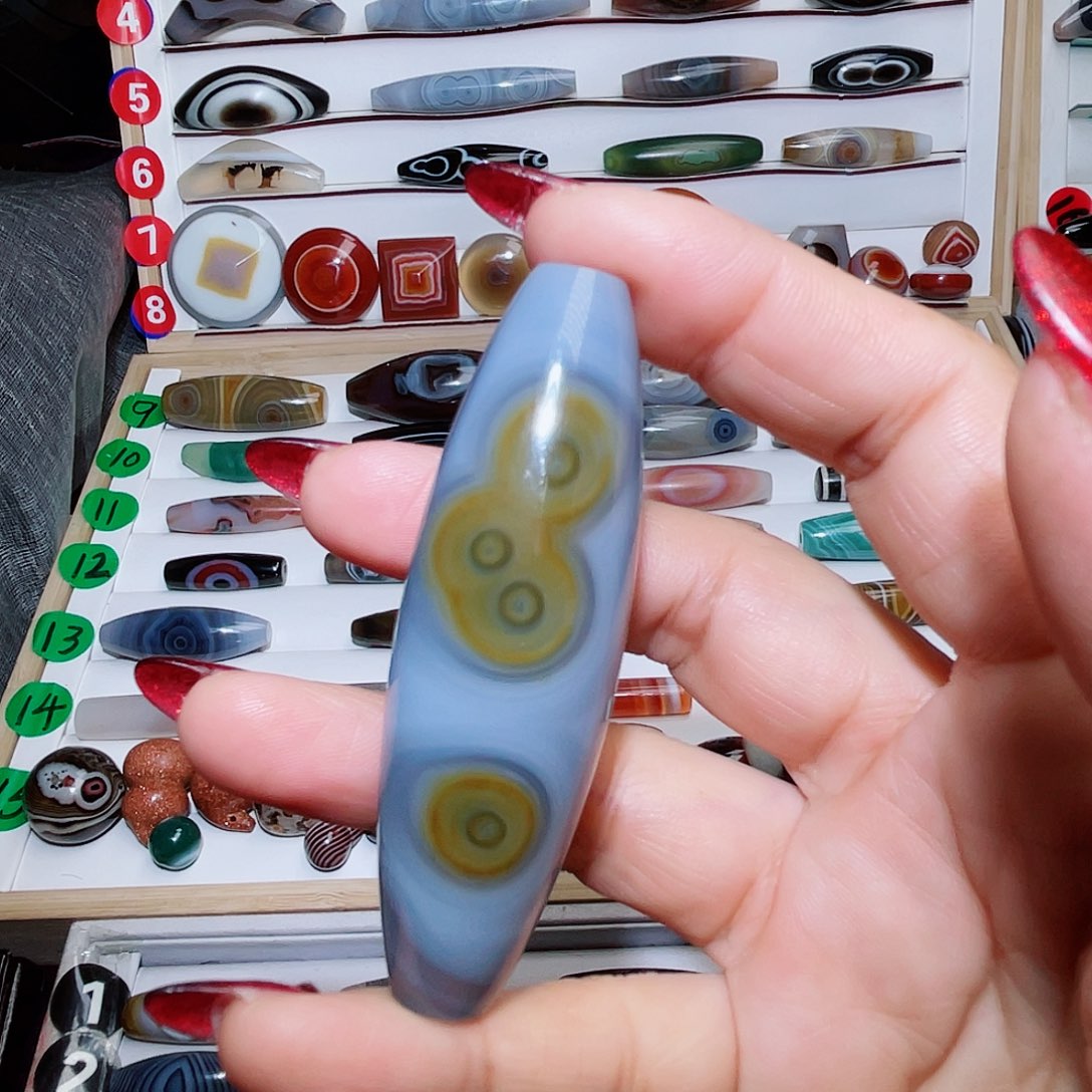 玛瑙/玉髓颈饰未镶嵌