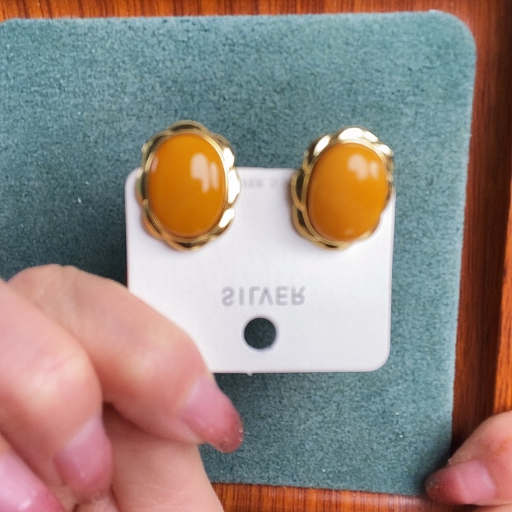 蜜蜡银S925镶嵌耳饰耳钉