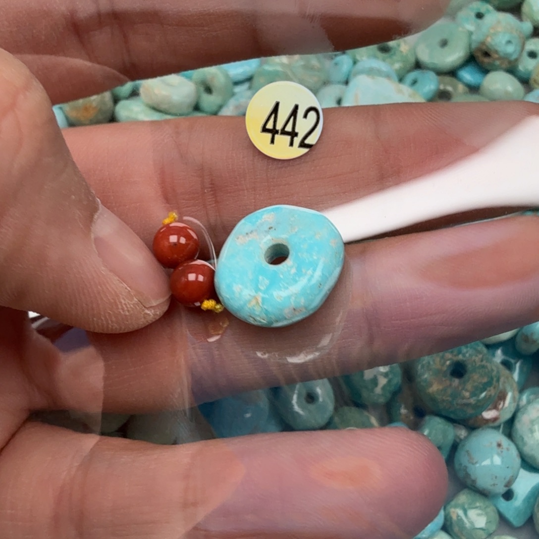 南红玛瑙未镶嵌珠宝奇石