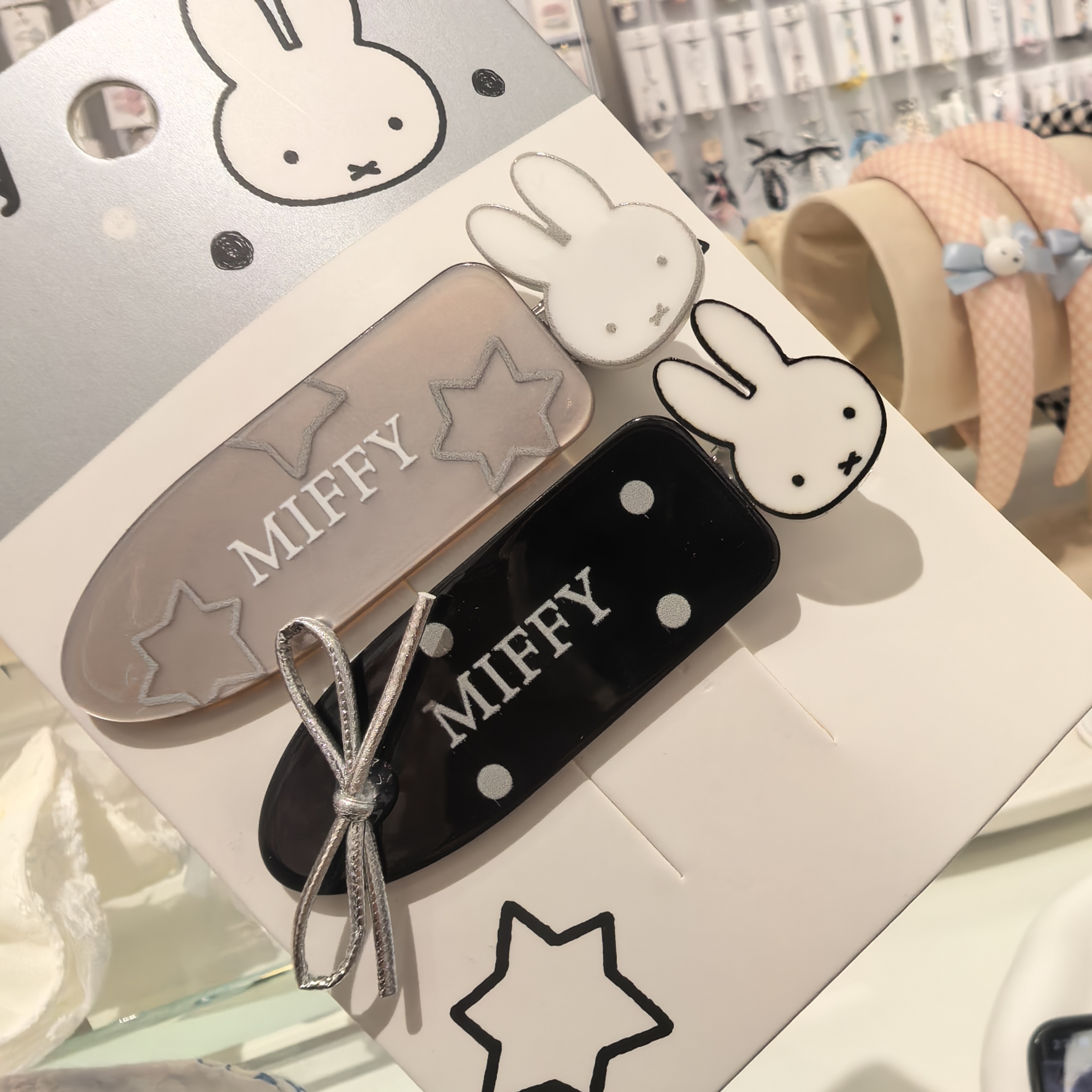 C306黑灰色小白兔无痕夹一对