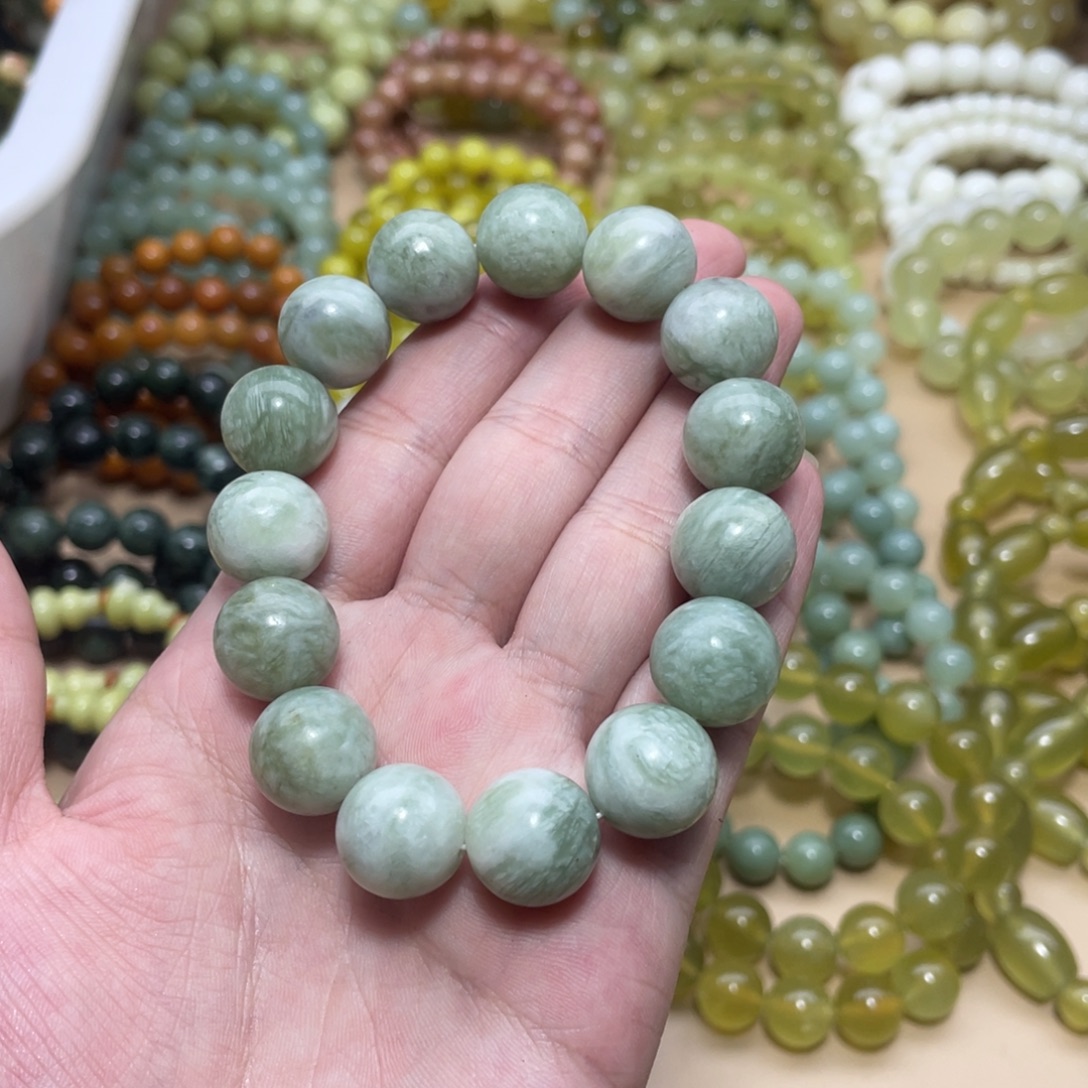 蛇纹石玉未镶嵌手链