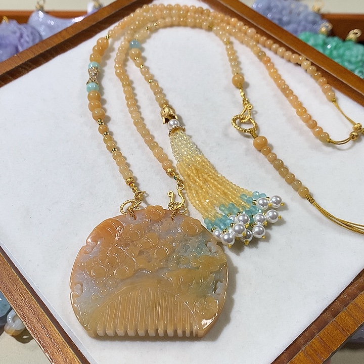 翡翠未镶嵌颈饰翡翠吊坠