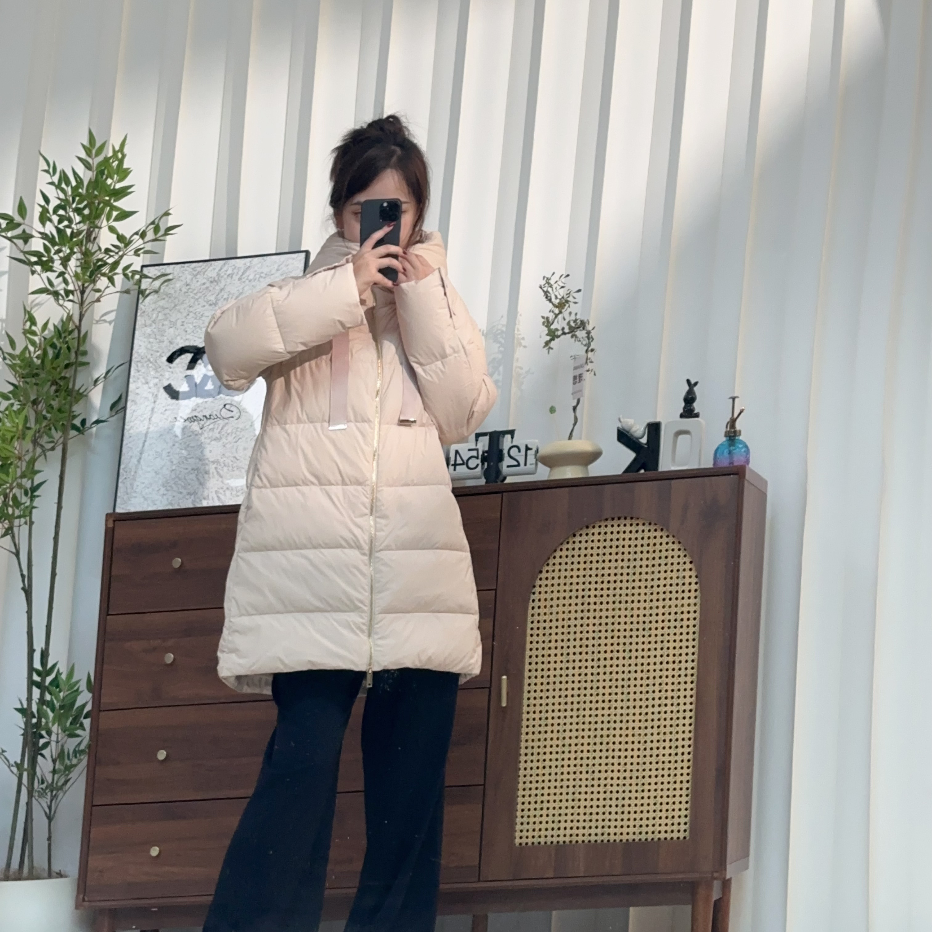 H280【朗】霍尔多巴时尚设计感气质高级感外套冬新款羽绒服