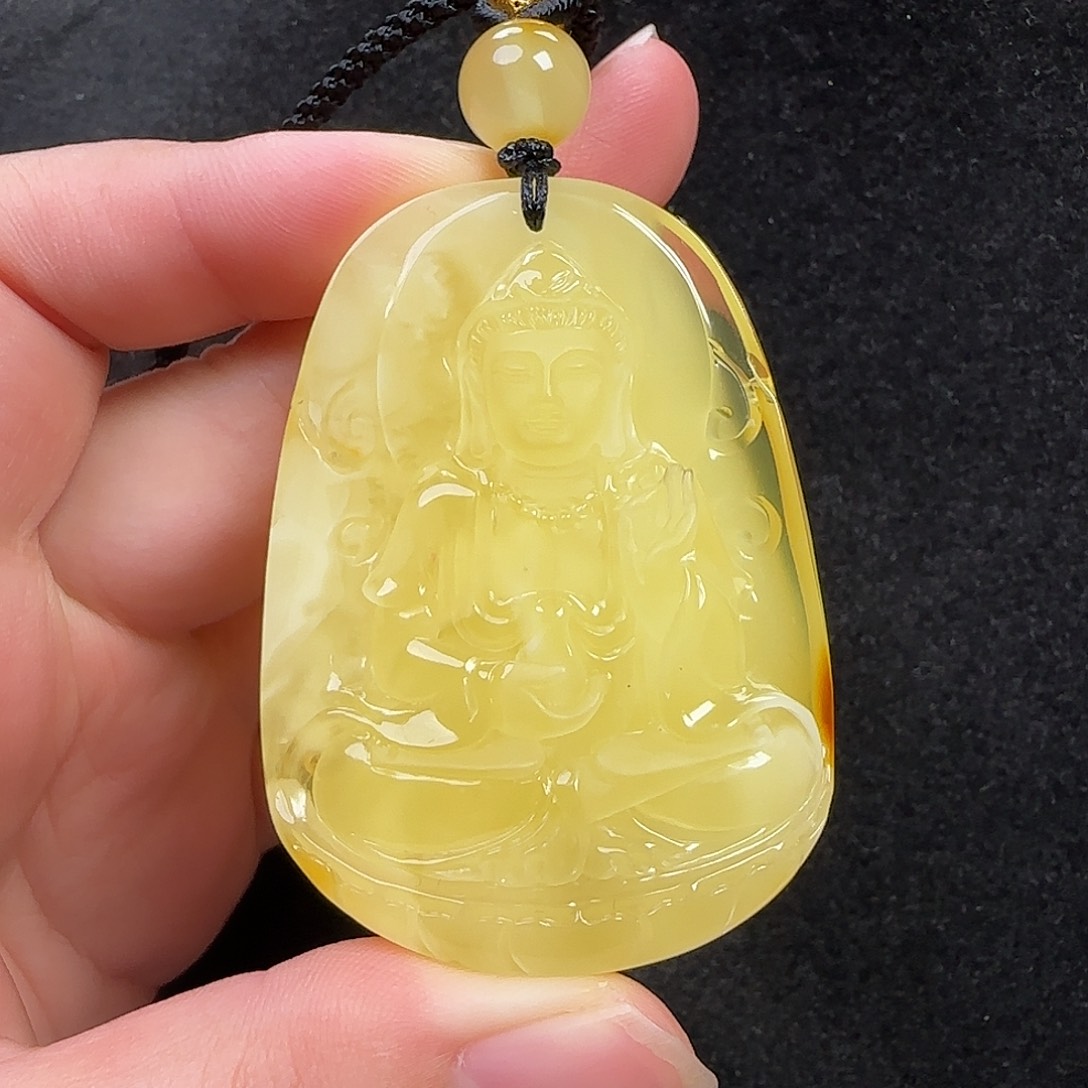 蜜蜡未镶嵌珠宝奇石