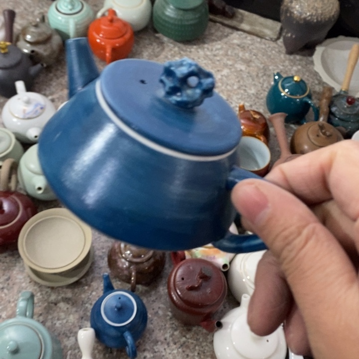 陶瓷艺术品及陶瓷壶