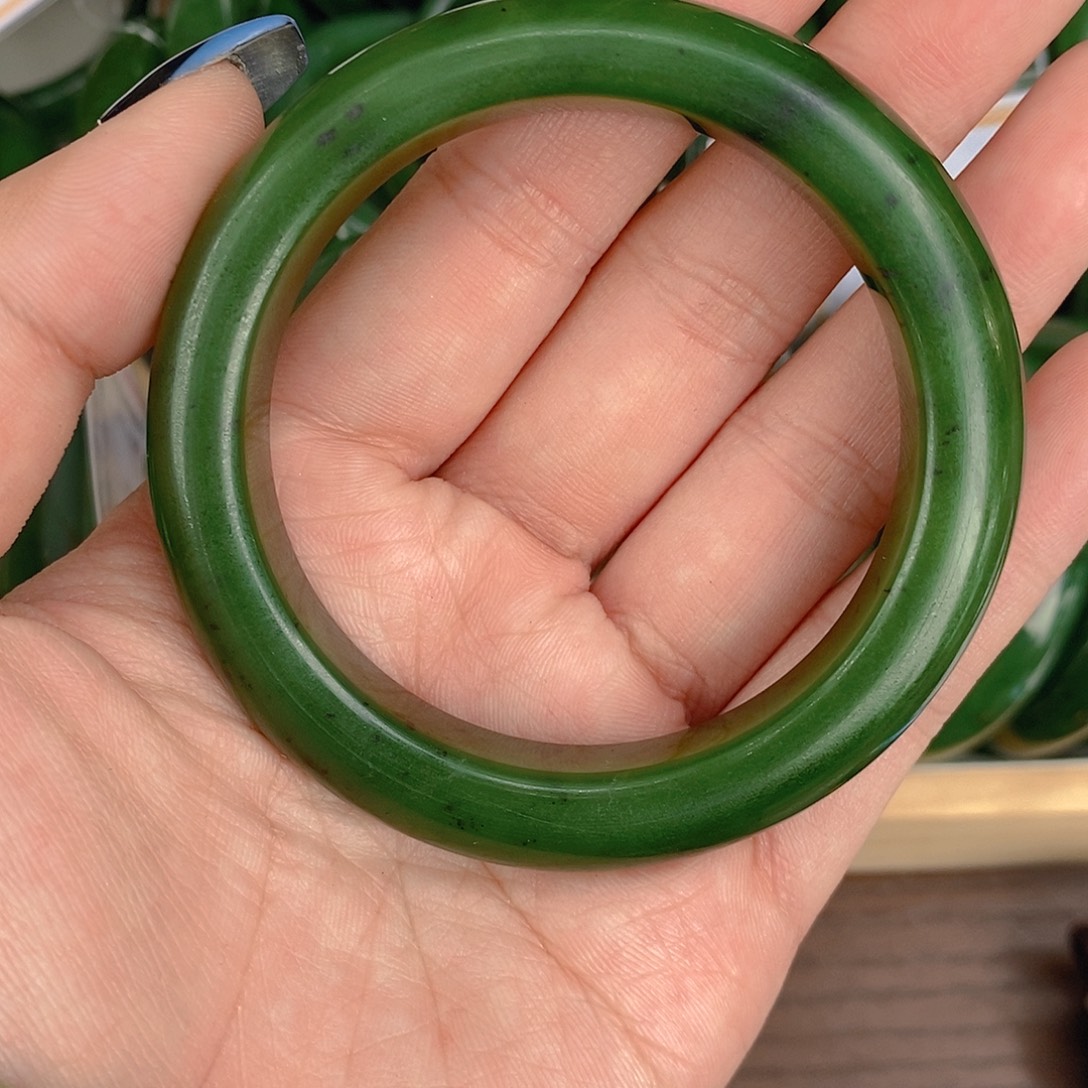 下***生和田玉（碧玉）未镶嵌手链