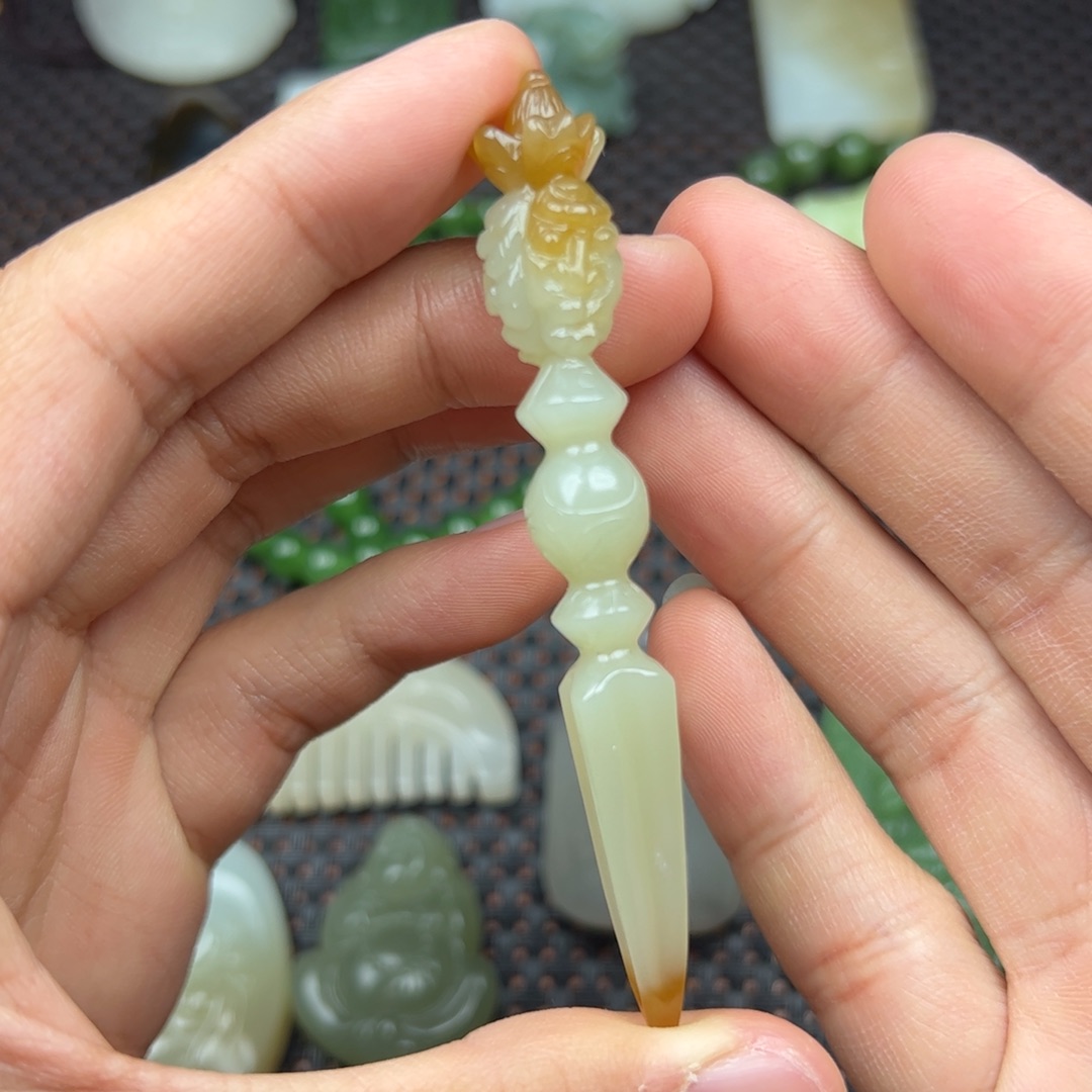 和田玉挂件未镶嵌