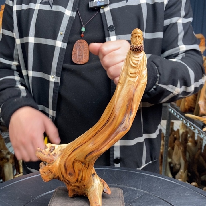 柏木（崖柏）随型摆件